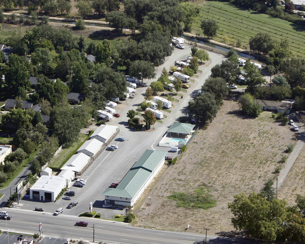 Gridley Inn & Rv Park Bagian luar foto