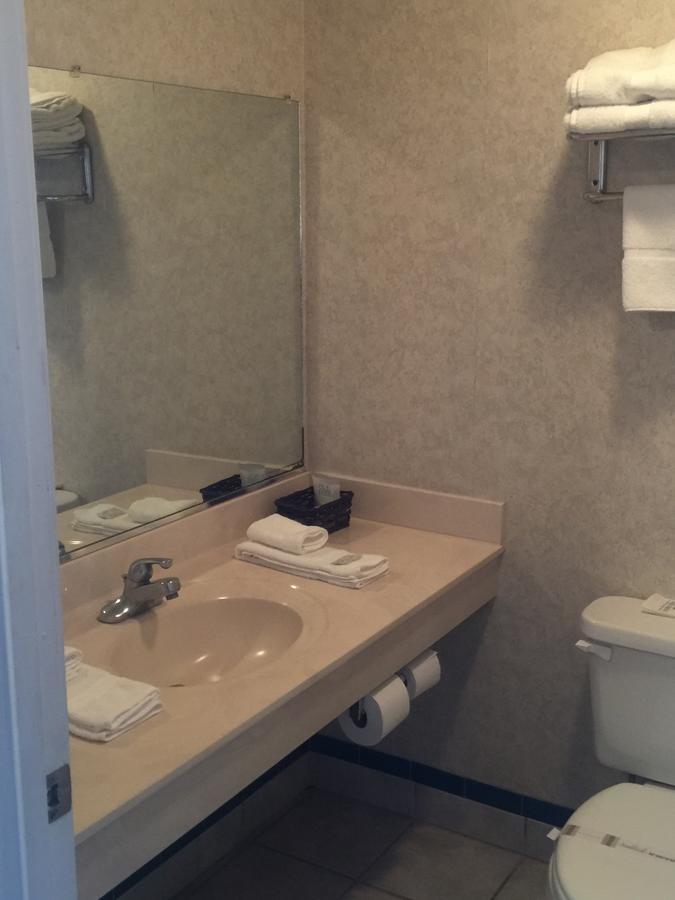 Gridley Inn & Rv Park Bagian luar foto
